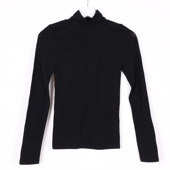 Fabletics Tops - Fabletics Jessa Scupltknit Long Sleeve Top